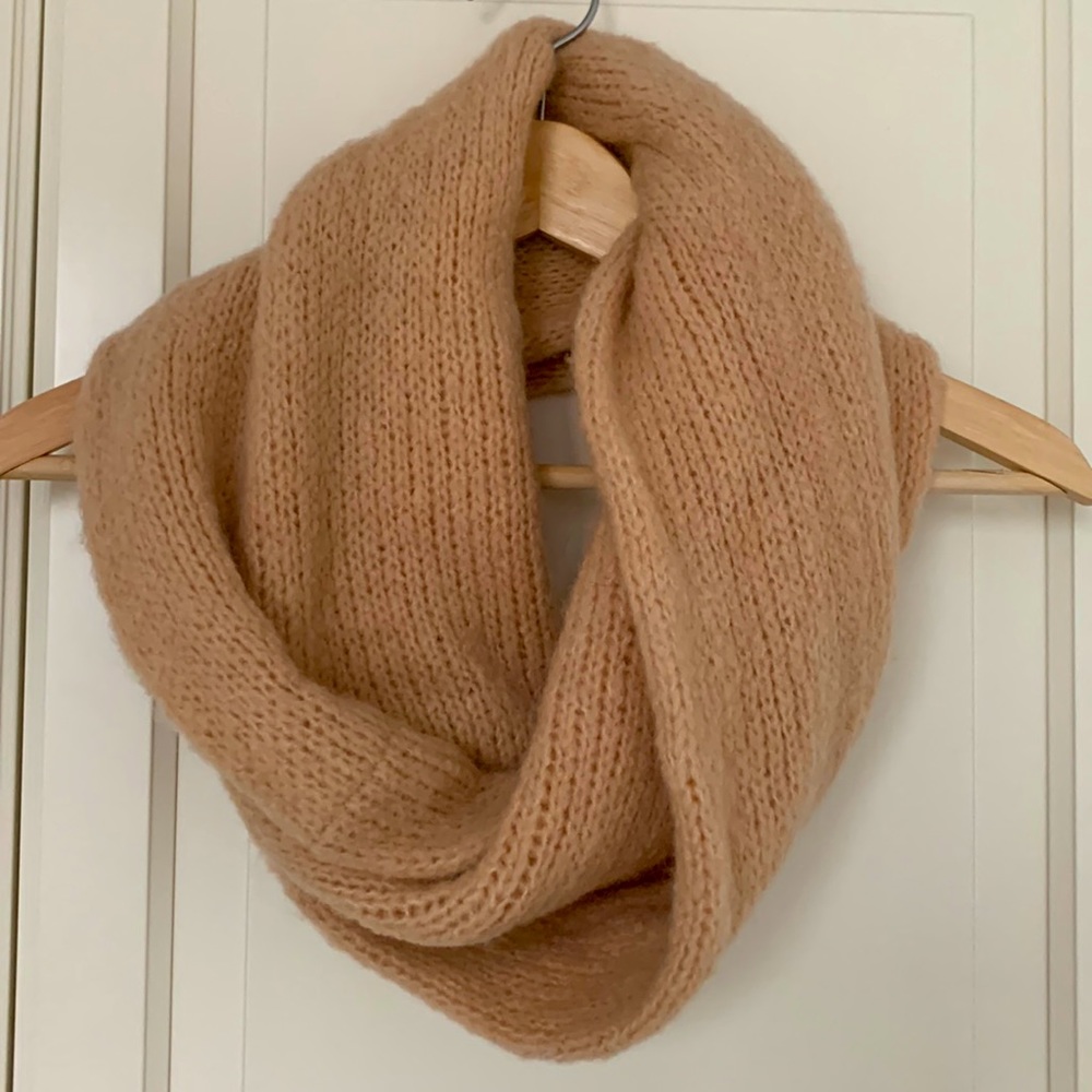 TNA Nectar Cowl Scarf